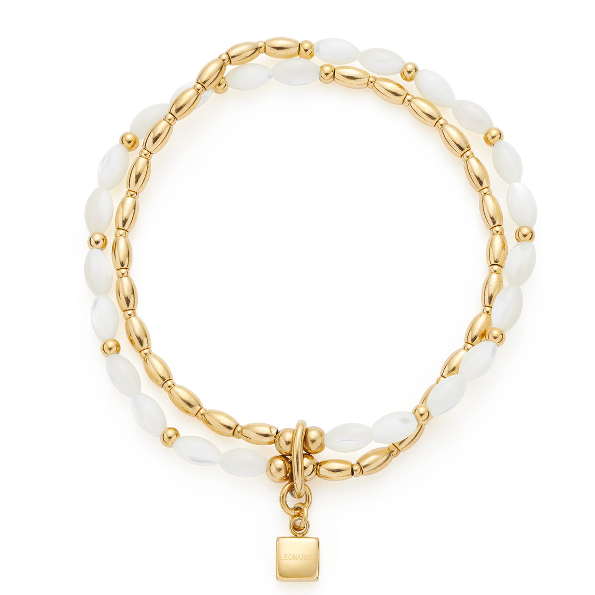 Armband WELDA gold mit weißen Muschelperlen und goldenem Kettenglied mit Anhänger