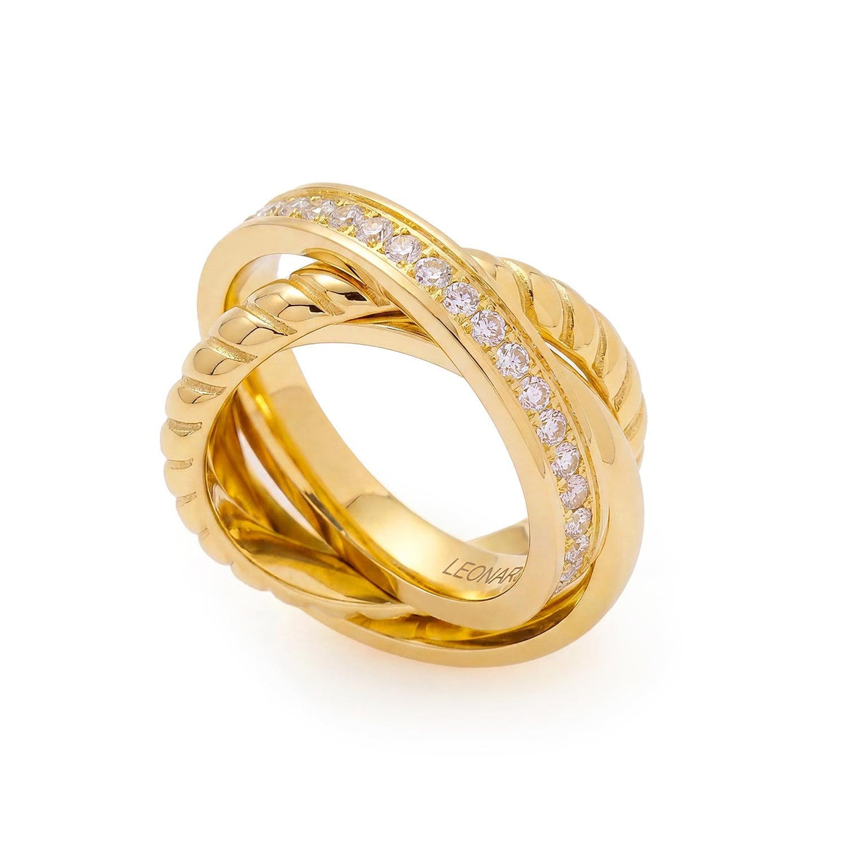 Ring VERA 18 gold mit Diamanten, Draufsicht auf weißem Hintergrund