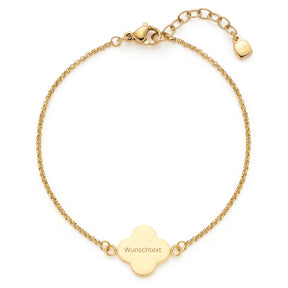 Armband METTE gold mit graviertem Kleeblatt-Plakette und Kettenglied-Verschluss