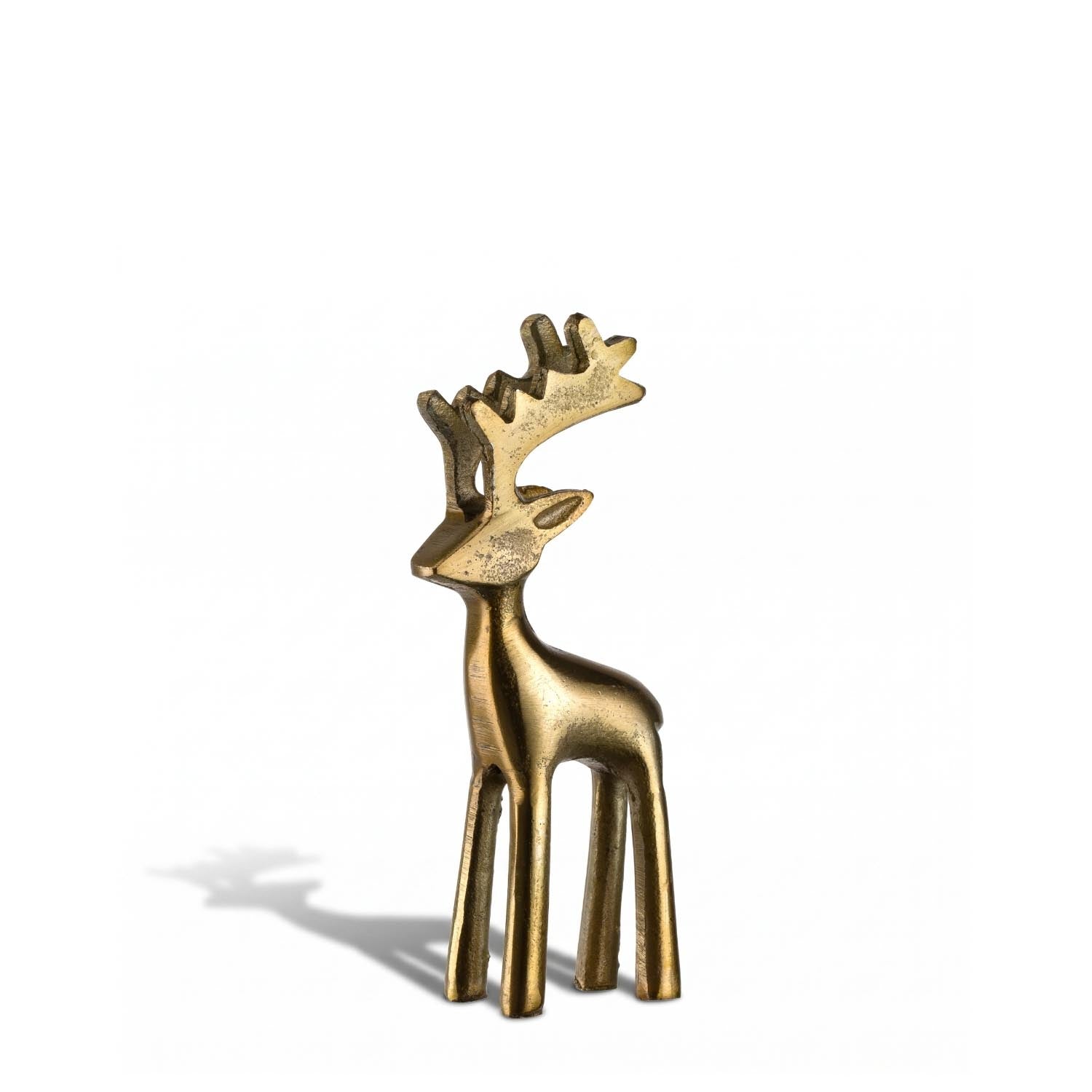 Hirsch RIPOSO 16 cm gold, Dekofigur mit erhobenem Kopf auf weißem Hintergrund