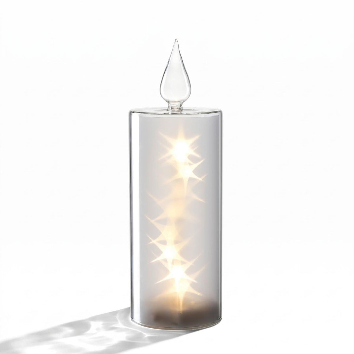 LED Kerze RIPOSO mit brennender Flamme und leuchtenden Sternen, freistehend