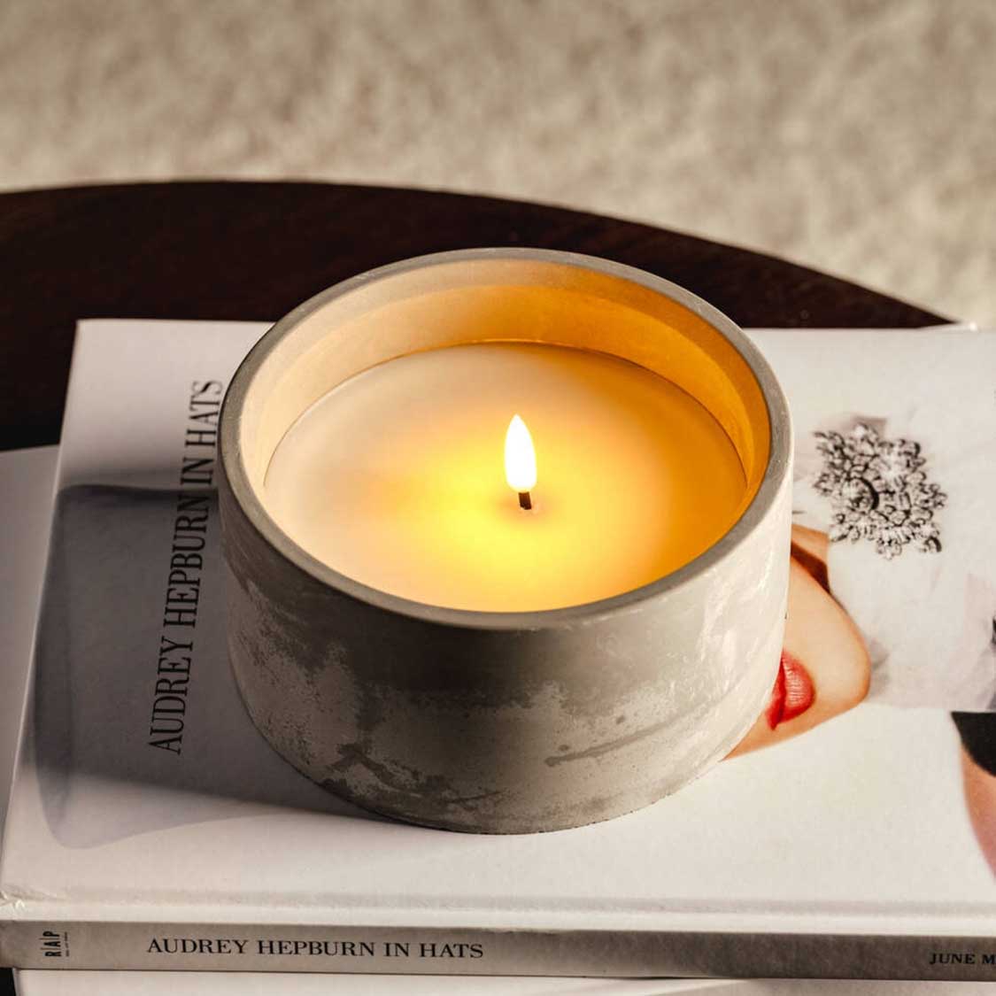 LED Licht SILENZIO Beton 8 cm breit