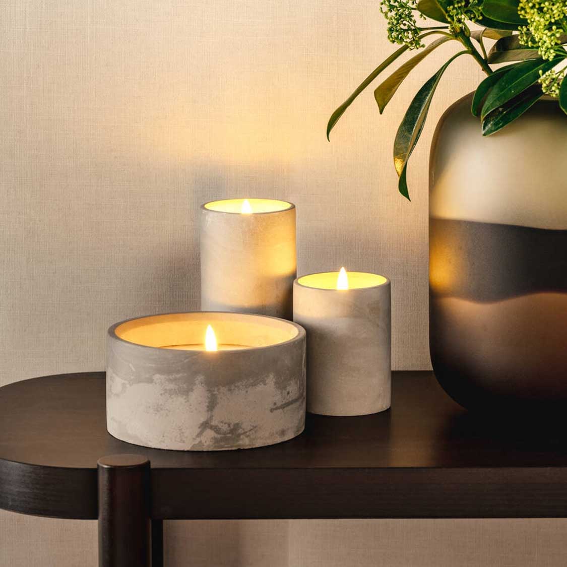 LED Licht SILENZIO Beton 8 cm breit