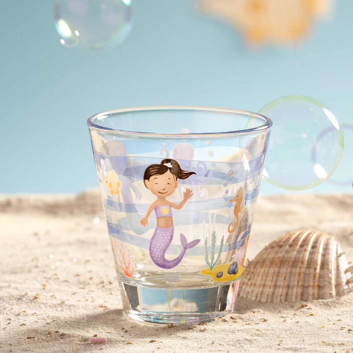 Trinkglas BAMBINI AVVENTURA mit Meerjungfrau-Motiv am Strand