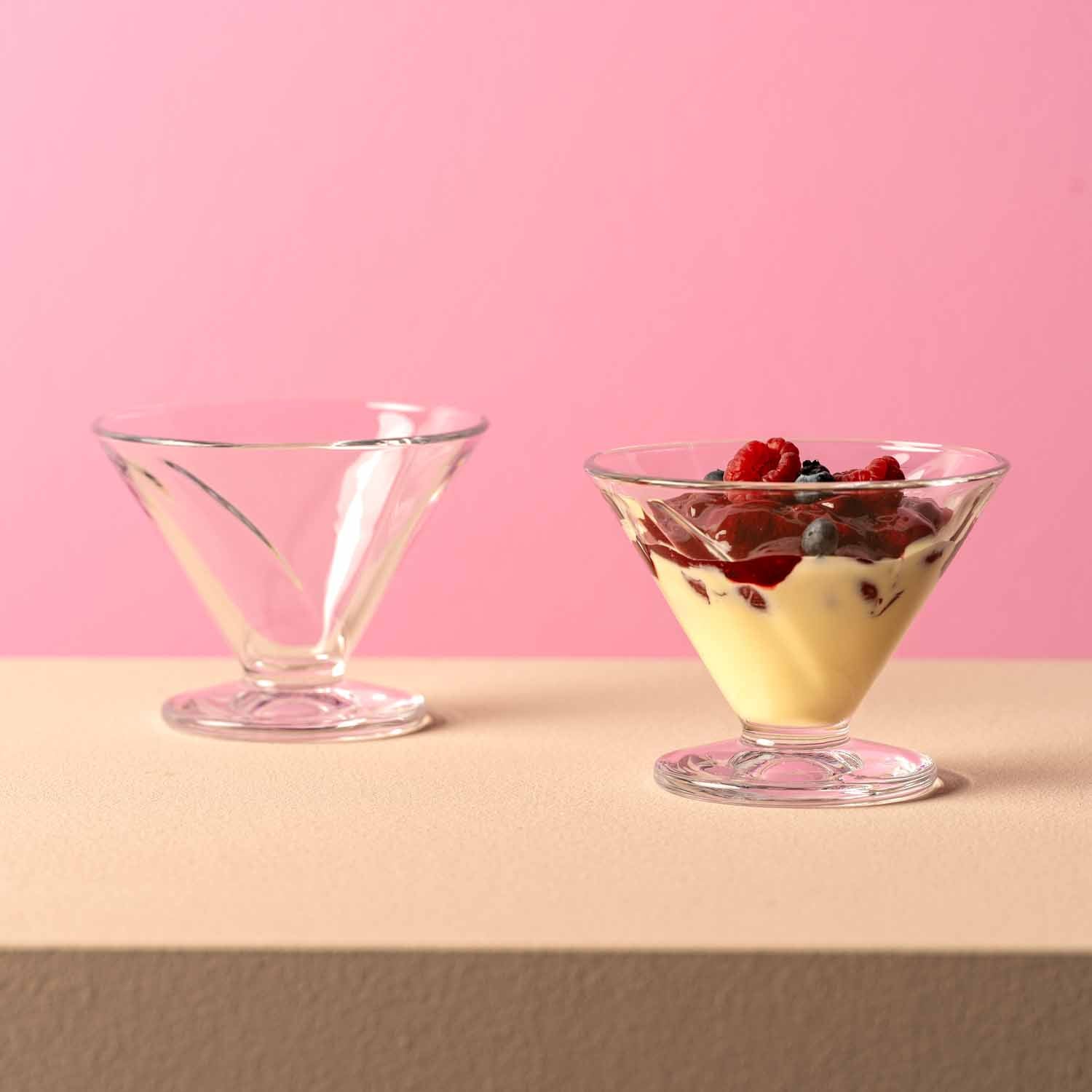 Eisschale aus Glas CONO 270 ml 4er-Set