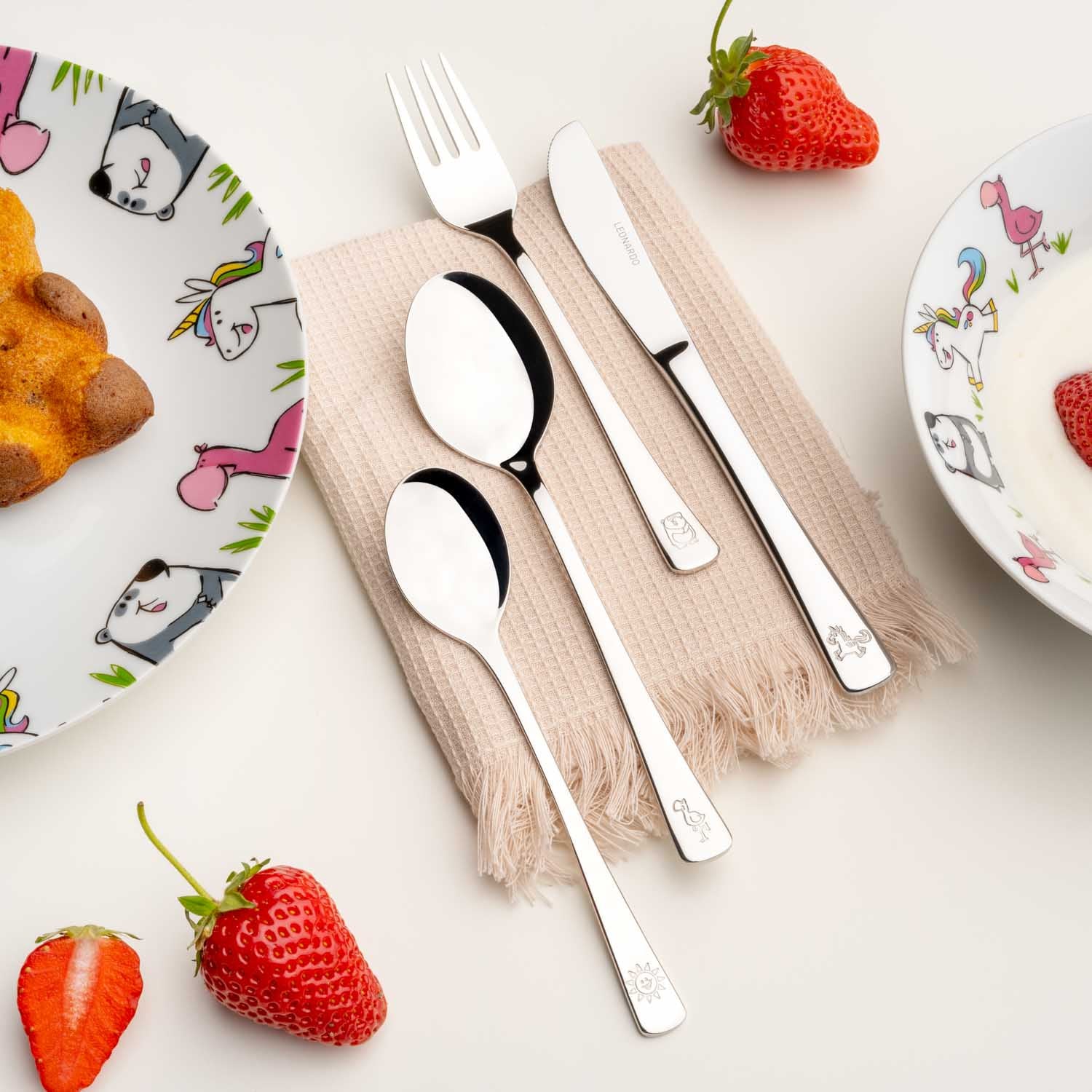 Pintinox Bestekset Kind - Arca Di Noé 4-delig - Leuke diermotieven - Maken eten Pintinox Bestekset Kind - Arca Di Noé 4-delig - Leuke diermotieven - Maken eten