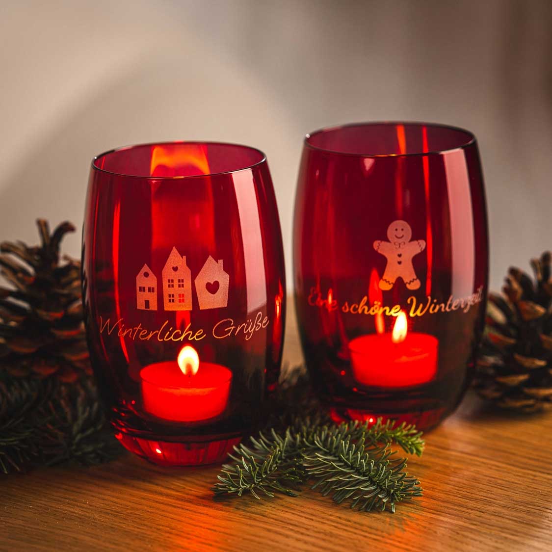 Tischlicht CHEERS 12,5 cm rot mit persönlicher Gravur