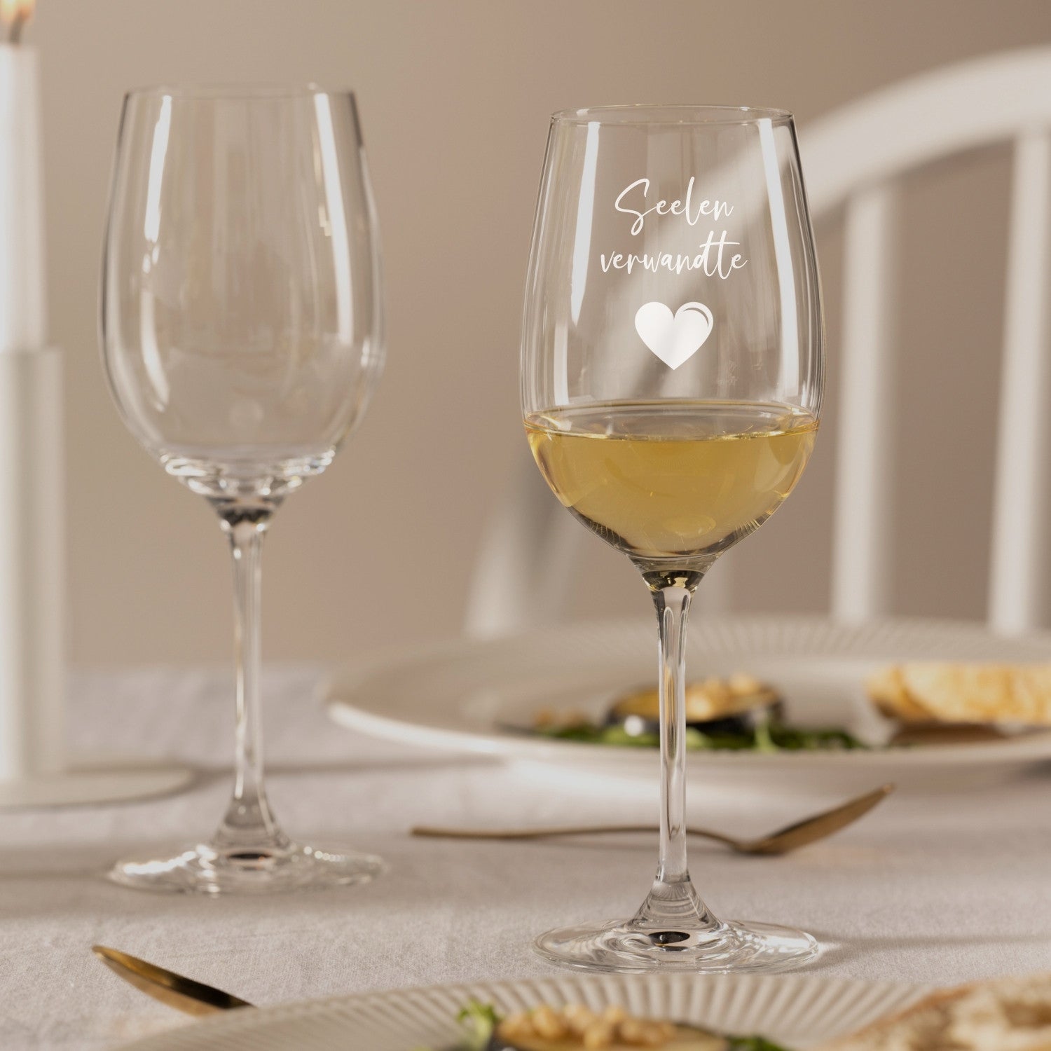 Weißweinglas CIAO+ 370 ml mit persönlicher Gravur – LEONARDO