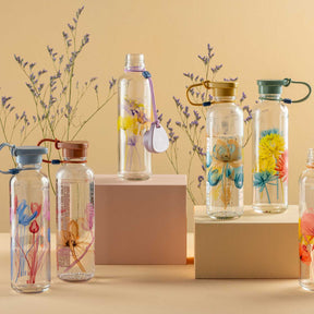 Flasche IN GIRO 500 ml Flower hellblau